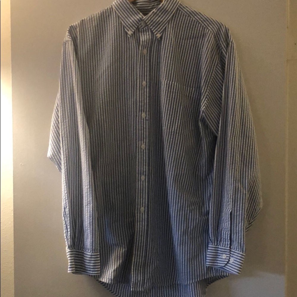 L.L.Bean Seersucker blue and white stripe shirt